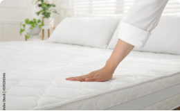 LOREM IPSUM DOLOR SIT AMET, CONSECTETUR ELIT.